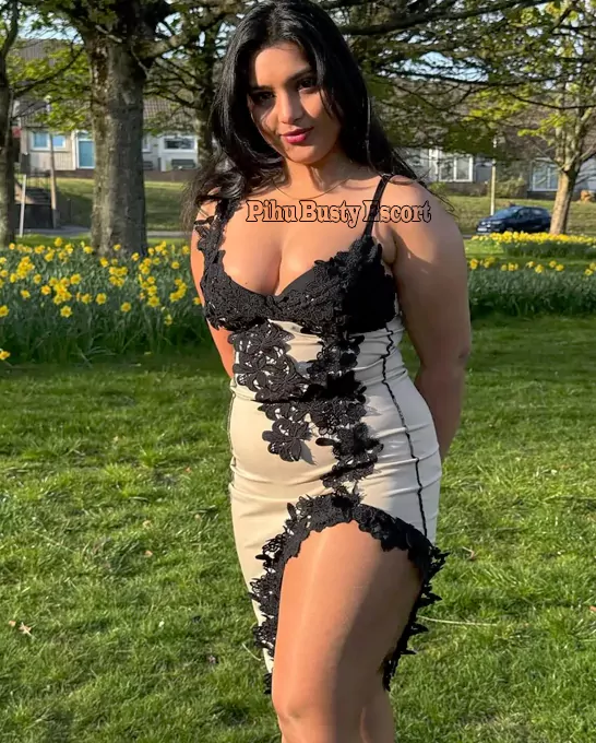 Pihu Independent Busty Escorts